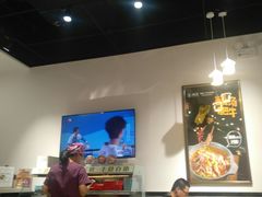 大堂-极有家小鱼小鸡石锅煲(佳兆业店)