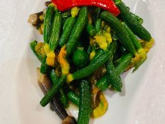 -俄士厨房(环球港店)