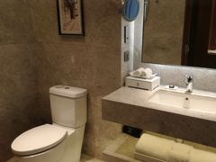 -珠海拱北口岸富华里中海雅高铂尔曼酒店