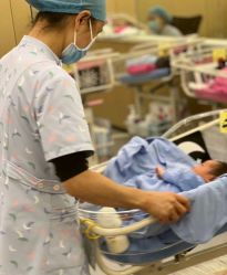 -爱丽馨御景月子中心