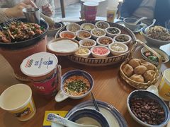 -包整·丝娃娃(一览甲秀楼风景店)