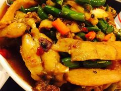 -鸿顺老铁锅美蛙鱼府(解放碑店)