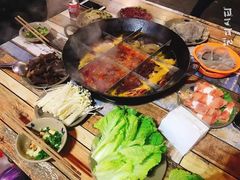 -八一好吃街·高品美食广场