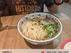 清汤牛肉面-兰州陈记牛肉面 ·烧烤· 铜锅涮肉(万达店)