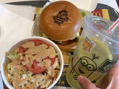 -麦当劳(百联西郊购物中心店)
