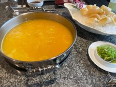 -辉哥火锅(虹桥路店)