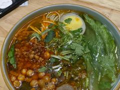 -柳州肥姨妈大骨螺蛳粉(老闵行店)