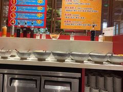 -牛村来人潮汕牛肉火锅(西单店)