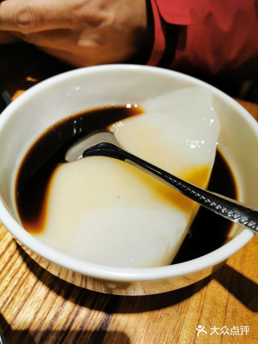 叶婆婆钵钵鸡(乐山老店)老红糖古法凉糕图片