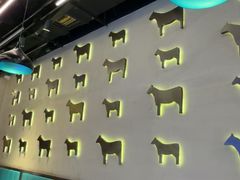 -牛串门串串香(东直门簋街总店)