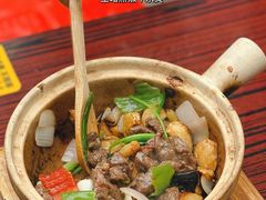 -沙胆彪炭炉牛杂煲(成都玉林店)