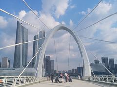 -南京眼步行桥
