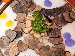 -芸山季·云南野生菌火锅(人民广场来福士店)