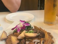 卤味拼盘-天下三绝 牛肉面/红酒