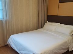 -全季酒店(成都春熙路IFS国金中心店)