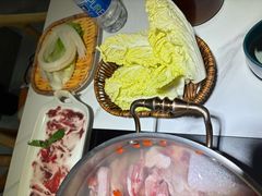 -椰子湾·海南火锅·糟粕醋·椰子鸡(正大广场店)