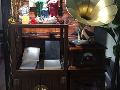 -良友书坊(安徽路店)