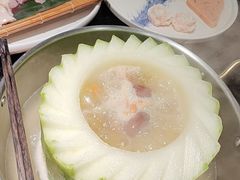 -得意咚瓜·顺德鱼生·冬瓜火锅(深圳首店)