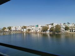 景观位-Lake Shore Hotel & Restaurant