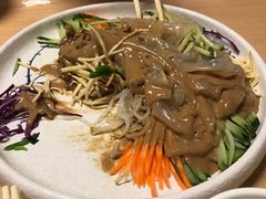 -关东小磨东北菜(上海长风大悦城店)