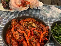 -去吃小龙虾·江湖菜·烧烤(南滨路店)