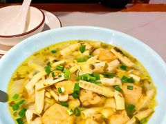 -春天里餐厅(西田城店)