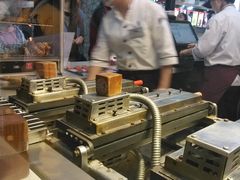 -粉粉乐鲷鱼烧(美罗城店)