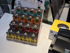 -周黑鸭(北京丰台区方庄物美玉蜓桥店)