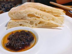 -小小河边鱼(天润城店)
