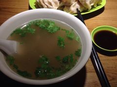 -锅贴王小吃(南大街店)