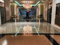 -上海波特曼丽思卡尔顿酒店