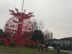-华西龙希大酒店旅游观光区