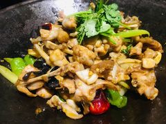 -西街夜油条·麻团包乌饭