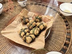 -曼斗傣味江景花园餐厅