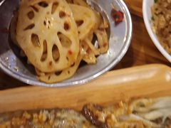 -冶建镜子·老南昌大排档·江西虾王(总店)