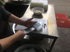 -何老二卤汁凉粉