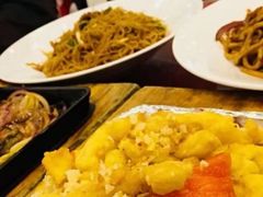 -高第街56号餐厅(宝龙店)