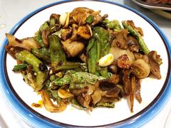 -阆辣荟餐饮(老味道8年·古城店)