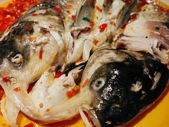 老坛剁椒蒸鲜活鱼头-老湘村·湖南土菜(天河维多利店)