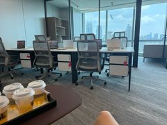 -上海来福士广场