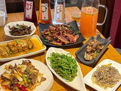 -隔壁老王·家常云南菜(花巷店)