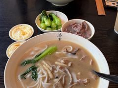 猪杂老友汤粉-漆黑觉米粉(三里屯店)