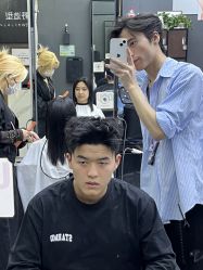 -藤野造型专业烫染接发