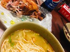 -亮亮面馆(经六路店)