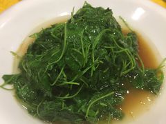 酒香草头-鹿港小镇经典老上海菜(长乐路店)