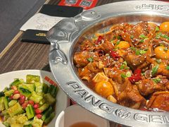 -胖哥俩肉蟹煲(湖滨银泰in77店)