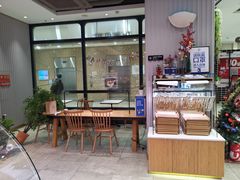 门面-巴黎贝甜(华堂新辰汇店)