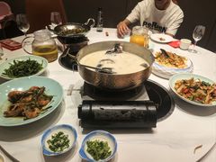 -松沪名灶·豆浆鱼头·新上海菜(江川路交大店)