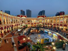 -佛罗伦萨小镇广佛名品奥特莱斯(疏港路店)