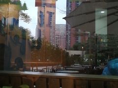 -The open life(万象城店)